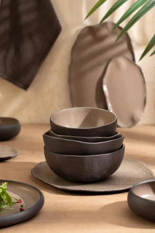 Taupe — 40
